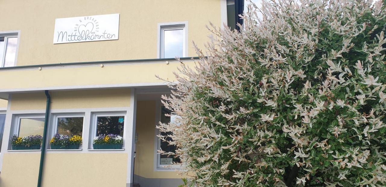 Althofen  Bed And Breakfast Mittelkaernten מראה חיצוני תמונה