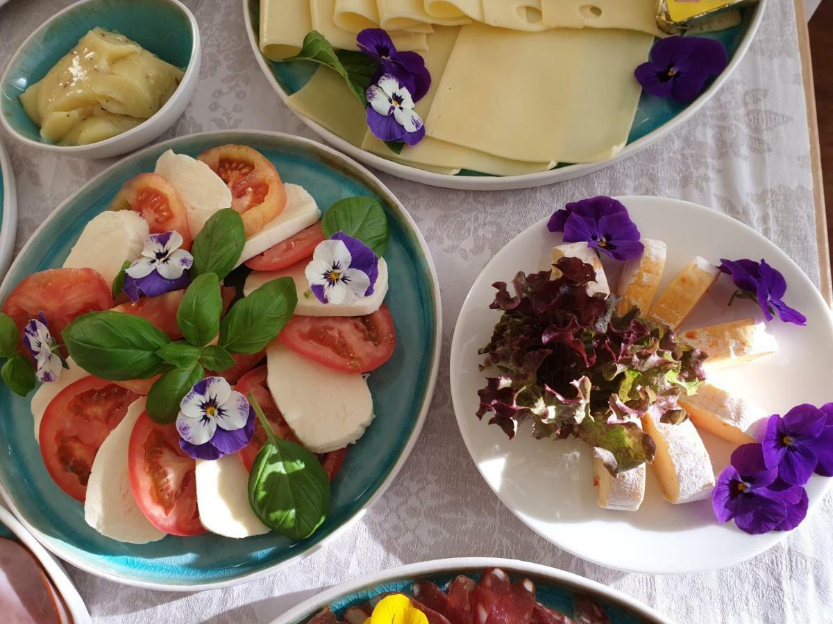 Althofen  Bed And Breakfast Mittelkaernten מראה חיצוני תמונה